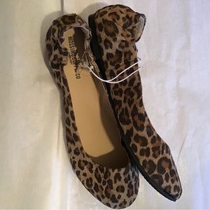 Xhilaration Leopard Shoes